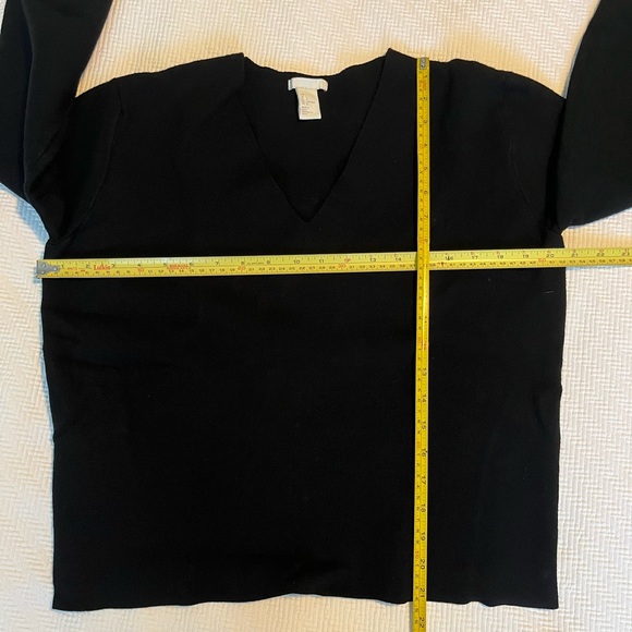 H&M Black V-Neck Balloon Sleeve Sweater - Picture 6 of 12